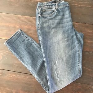 Simply Vera wang skinny jeans like new